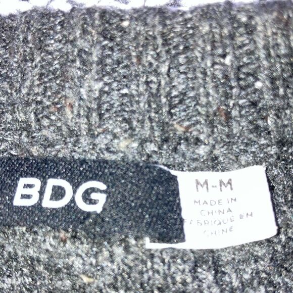 BDG M Cable Knit Preppy Sweater with Suede Elbow Patches - Picture 5 of 12